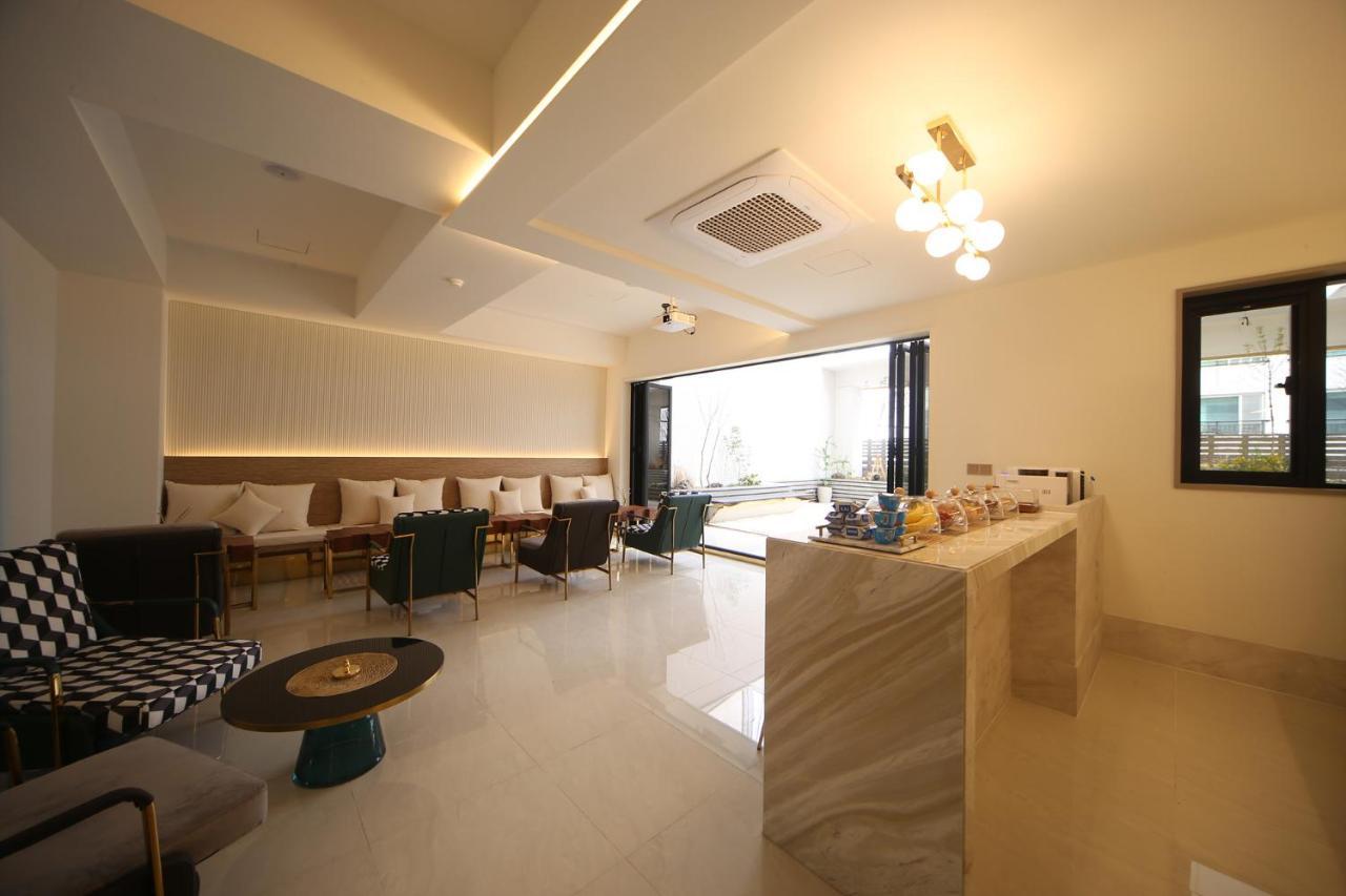 Denbasta Signature Hotel Busan Esterno foto