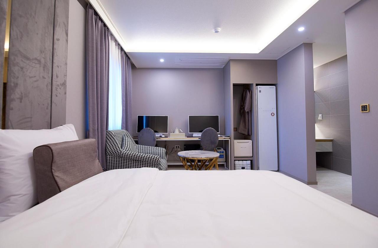 Denbasta Signature Hotel Busan Esterno foto