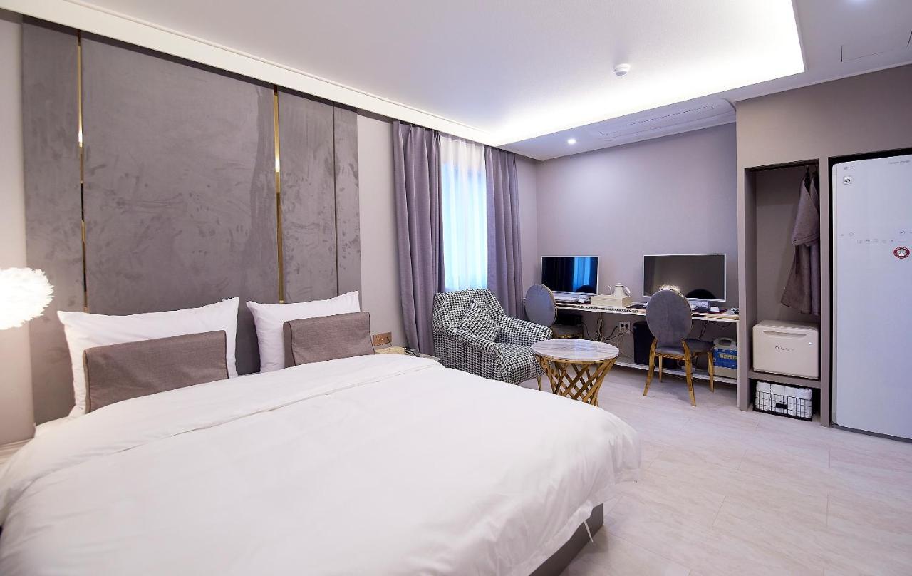 Denbasta Signature Hotel Busan Esterno foto